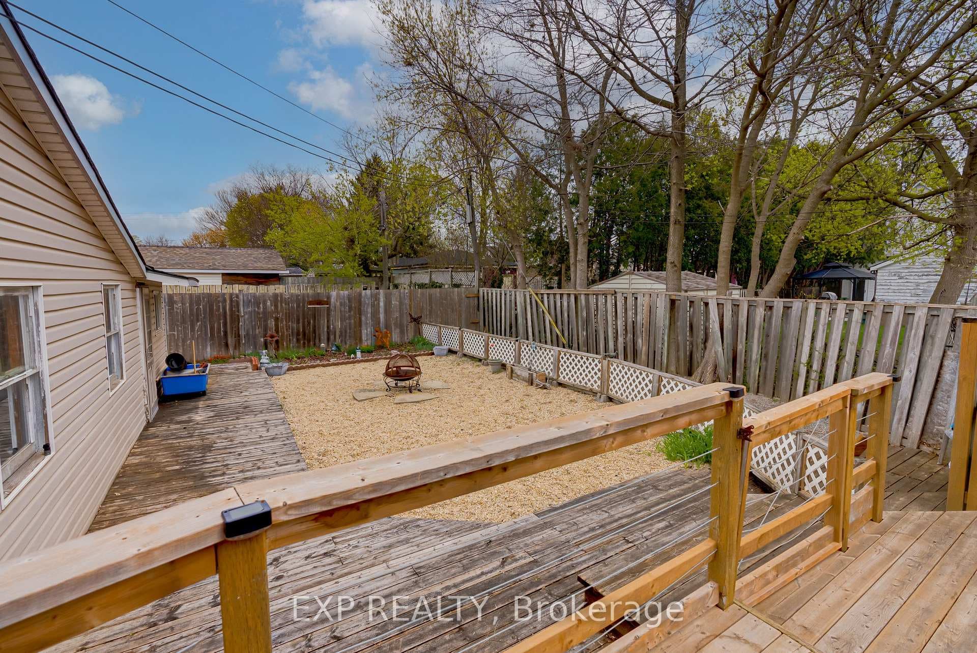 766 Hamilton Road photo 35