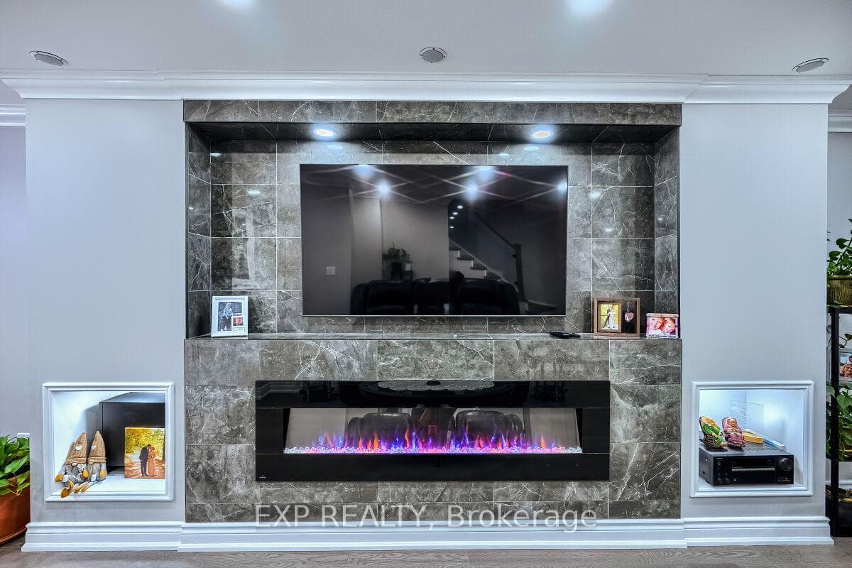 3499 Ellengale Drive photo 5
