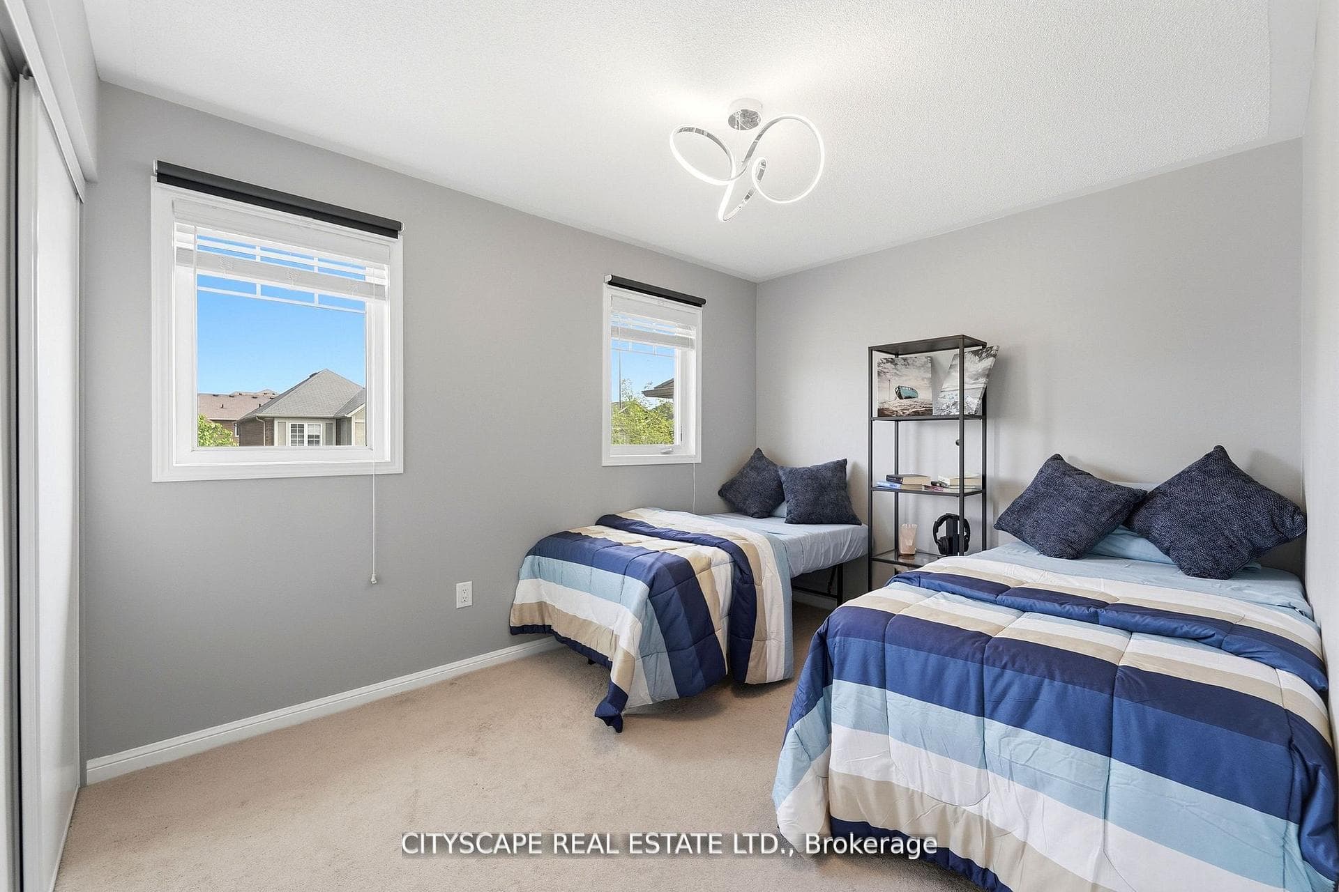 305 Gleave Terrace photo 26