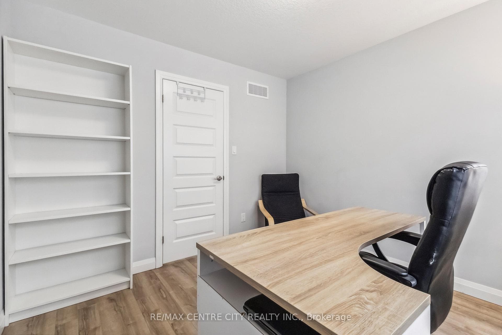 819 Kleinburg Drive Unit 59 photo 11
