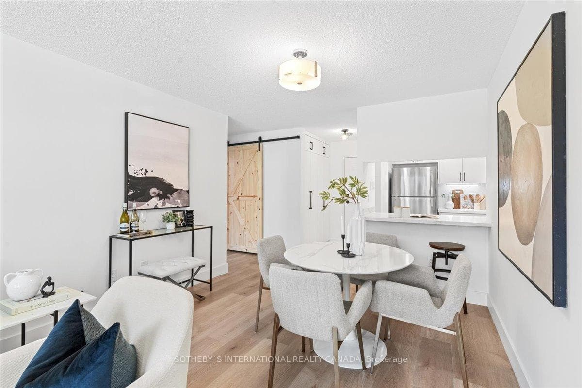 250 Webb Drive Unit 211 photo 13