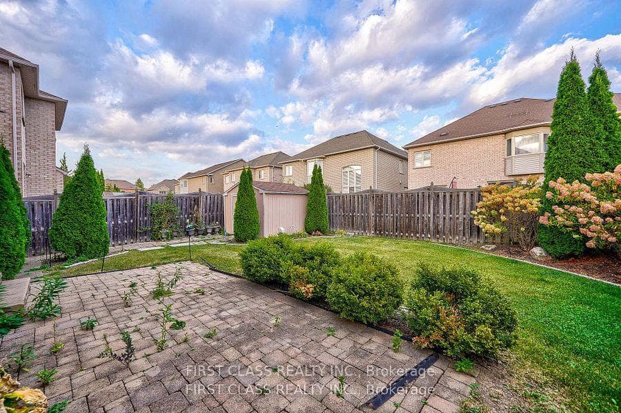 12 Glaceport Crescent photo 24