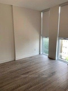 159 Wellesley Street Unit 409 photo 8
