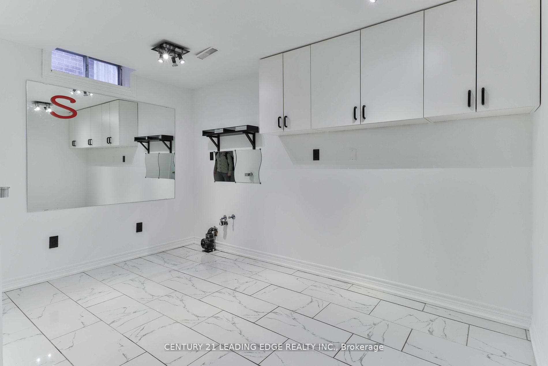 6 Keremeos Crescent photo 26