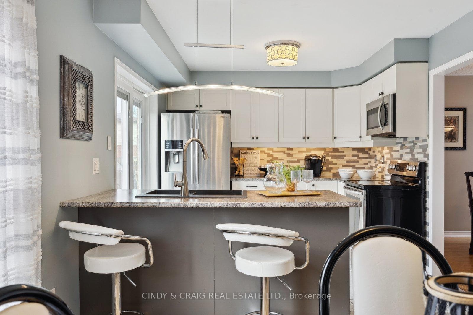 96 Oke Road photo 4
