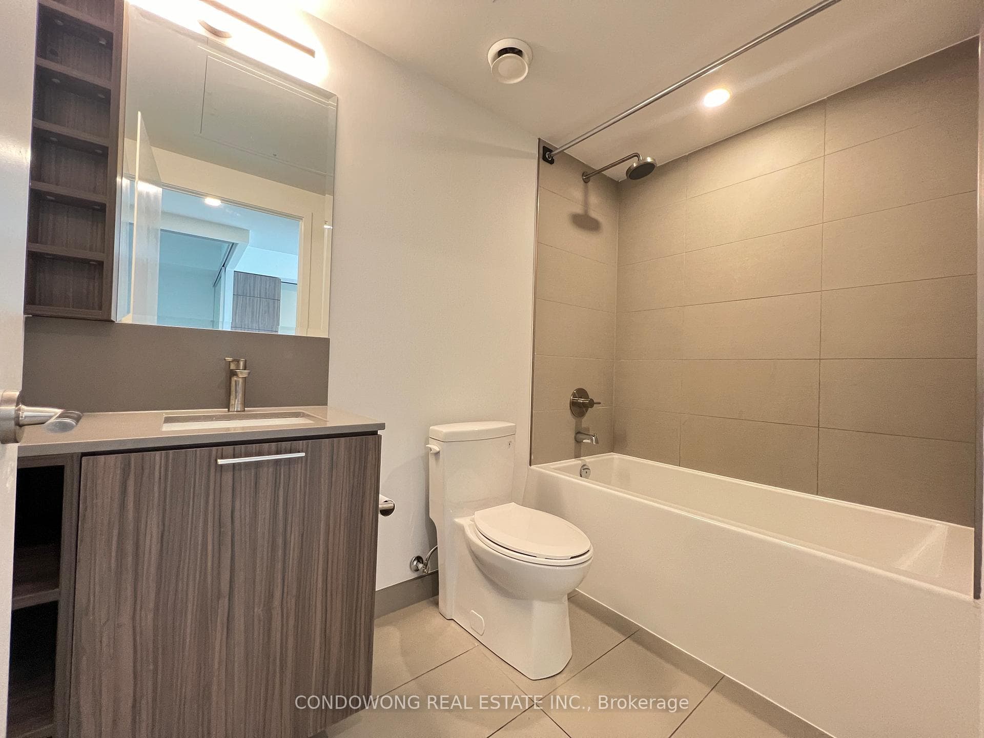19 Western Battery Road Unit 2912 photo 9