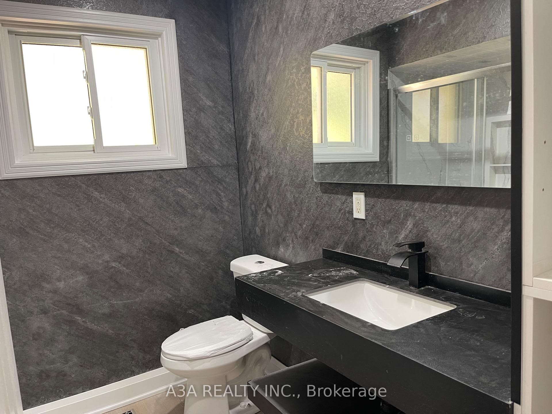5 Navan Crescent Unit Main photo 13