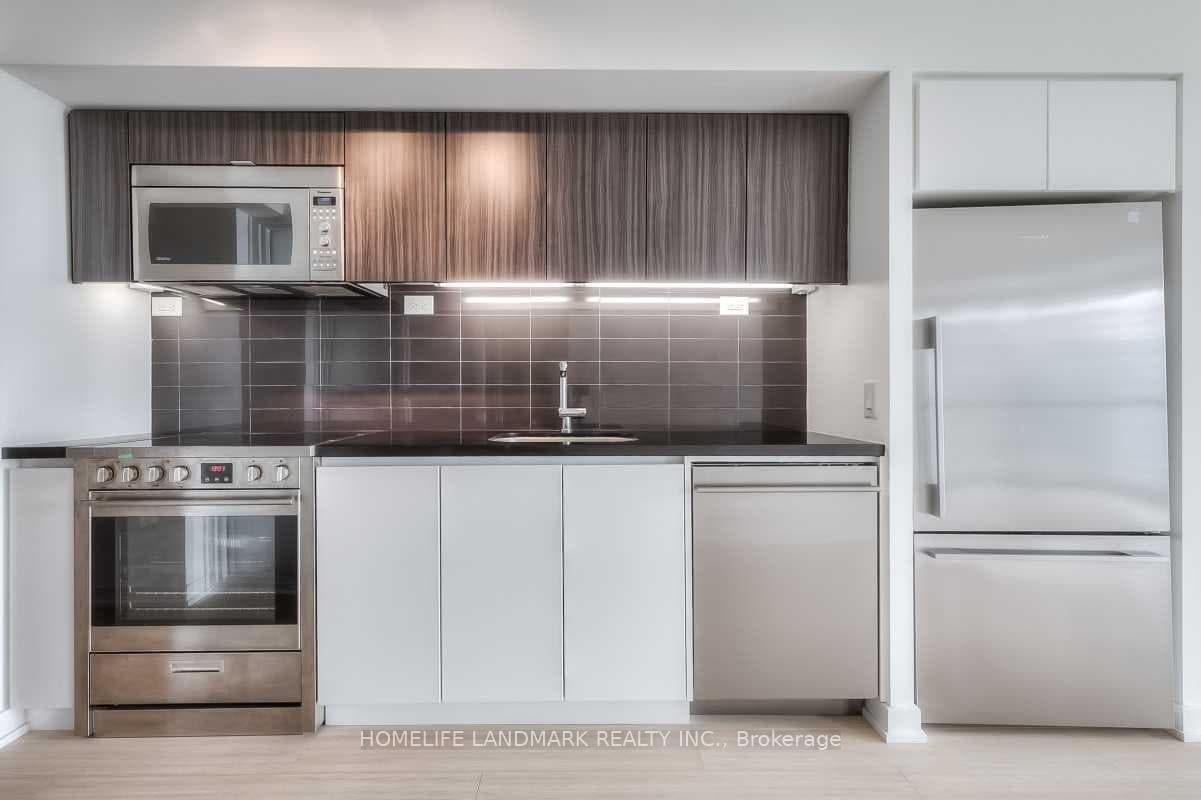 85 Queens Wharf Road Unit 3903 photo 3