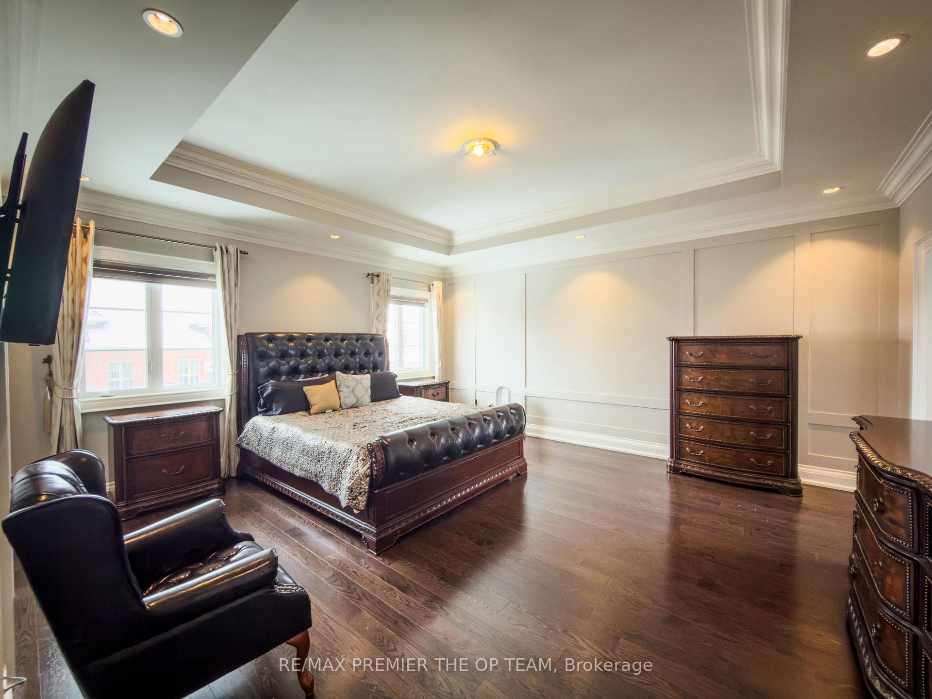 4 John Carroll Drive photo 25