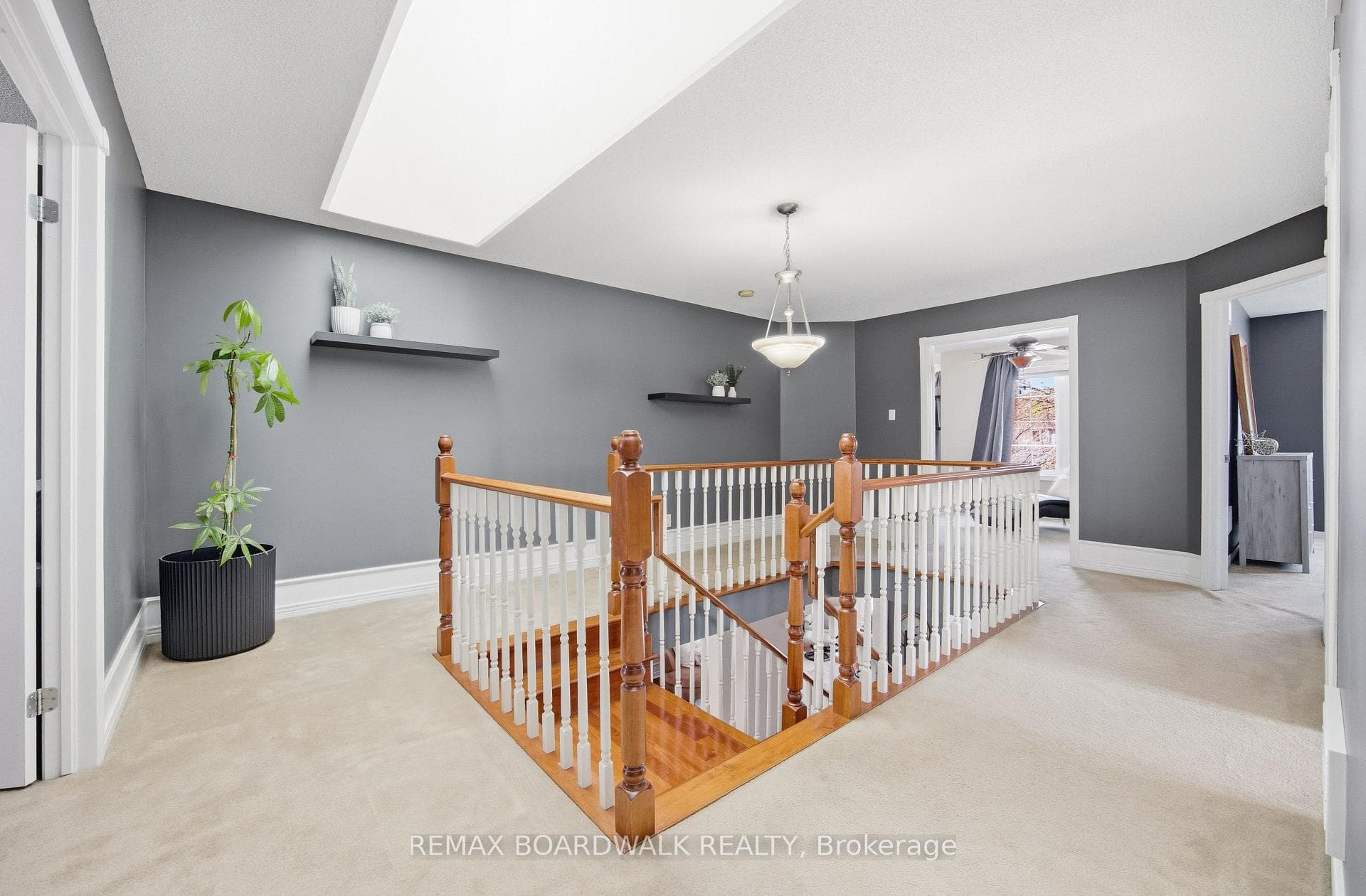 1031 Red Spruce Street photo 21