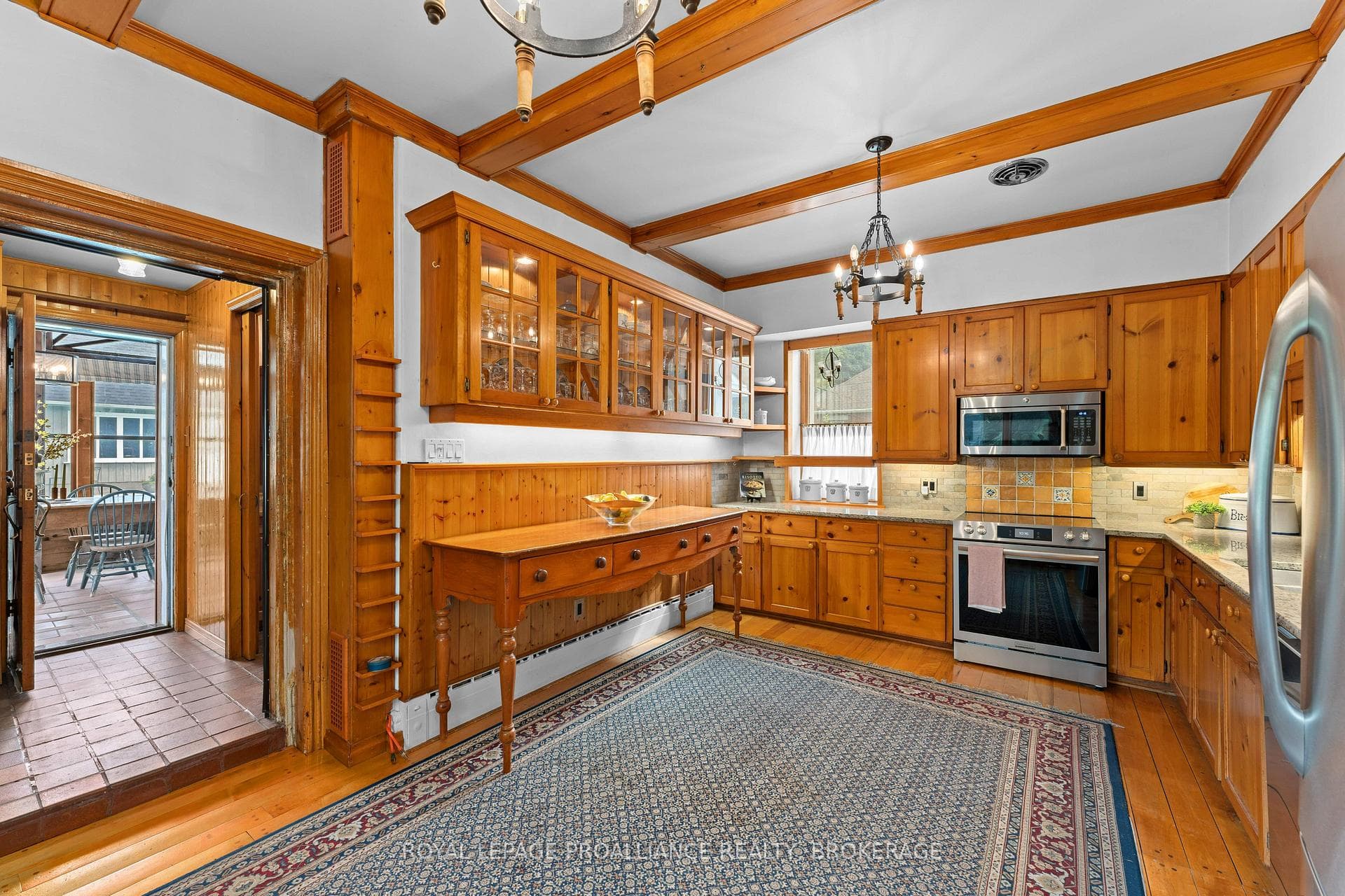 2 Alwington Avenue photo 14
