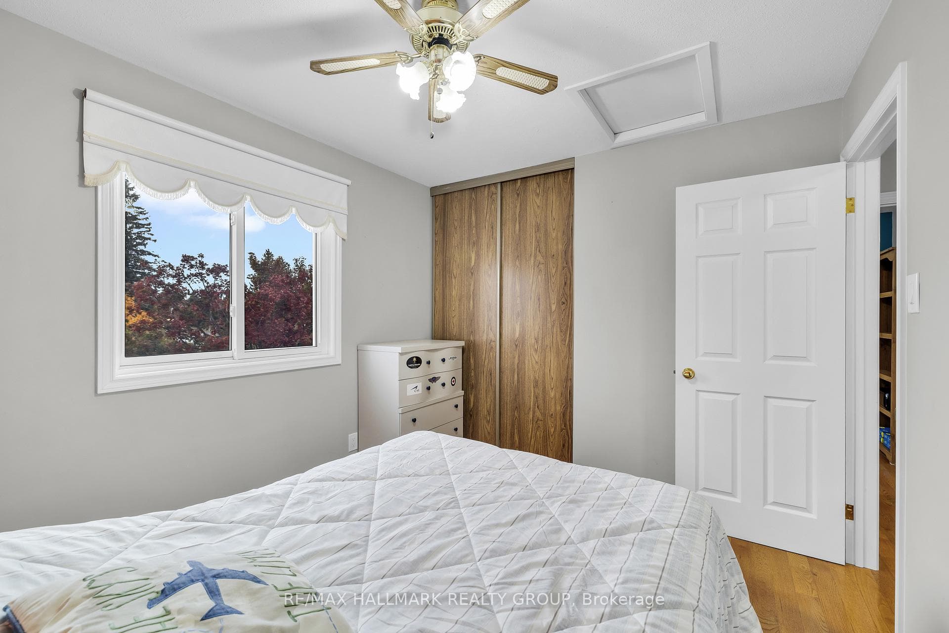 336 McEachern Crescent photo 30