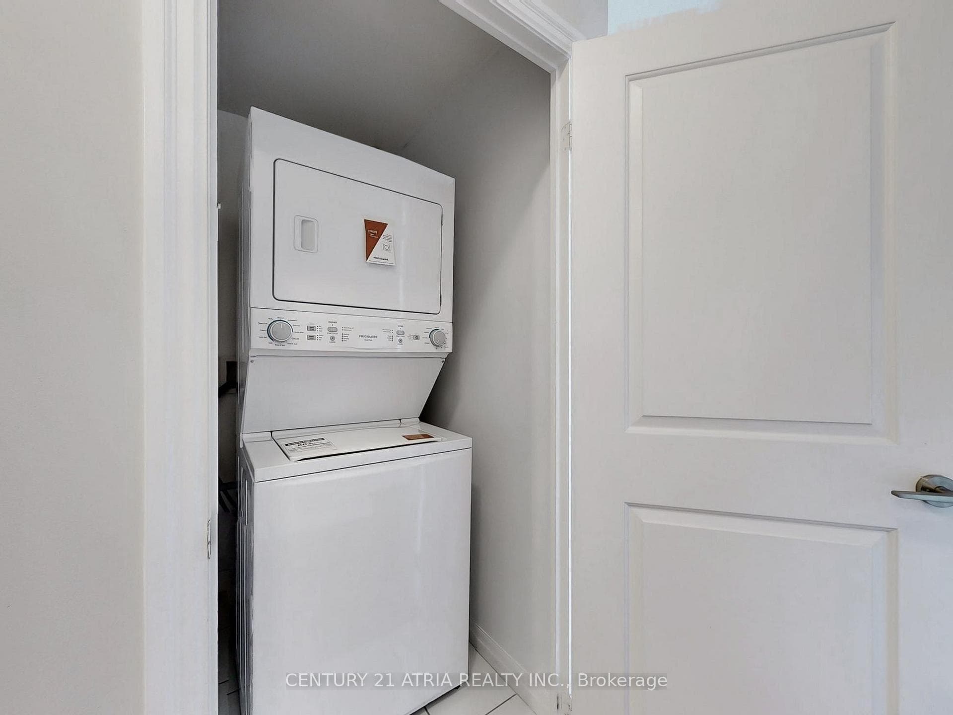 30 Herons Hill Way Unit 2504 photo 22