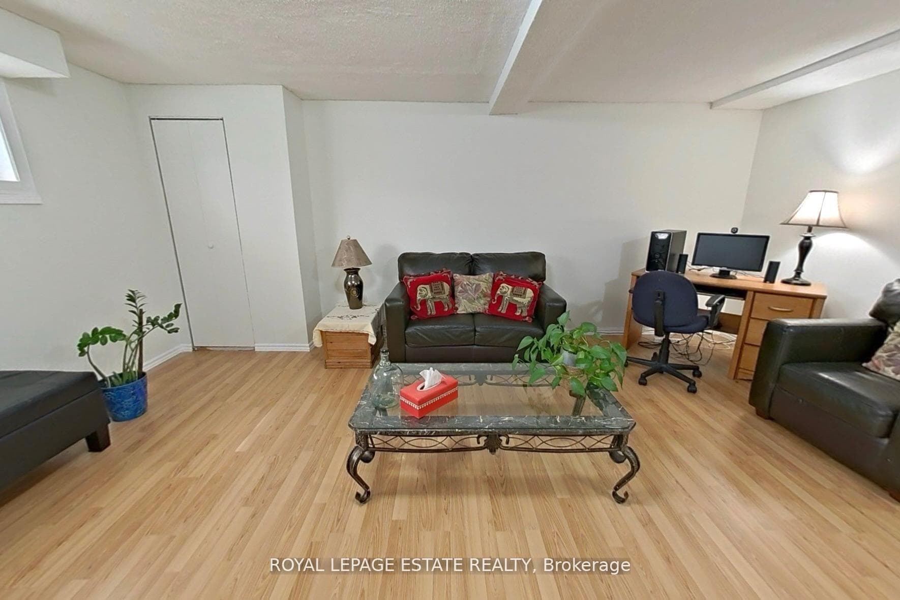 130 William Stephenson Drive photo 24