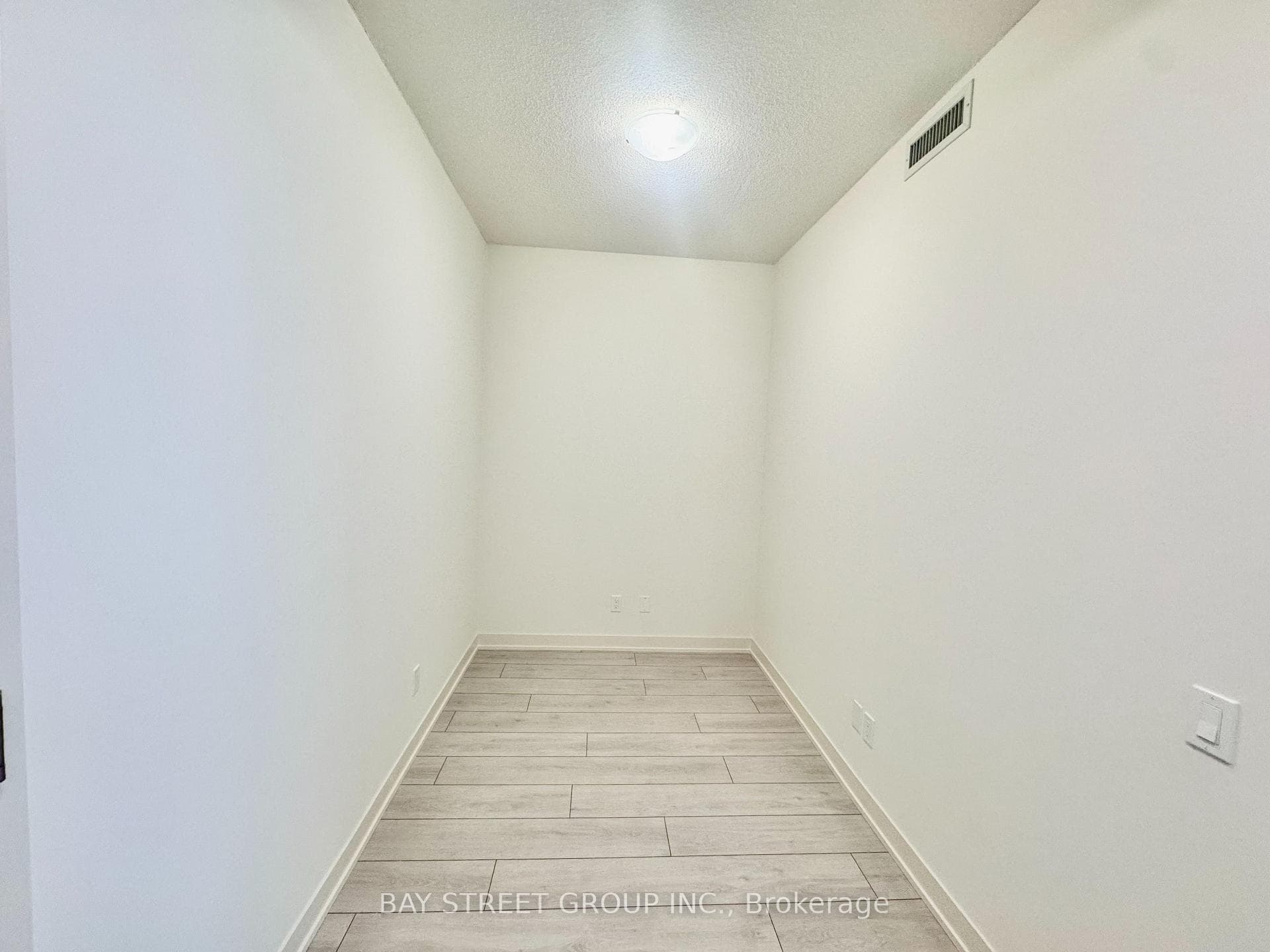 4955 Yonge Street Unit 2803 photo 3