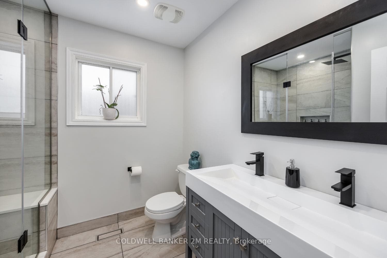 127 Steinway Drive photo 20