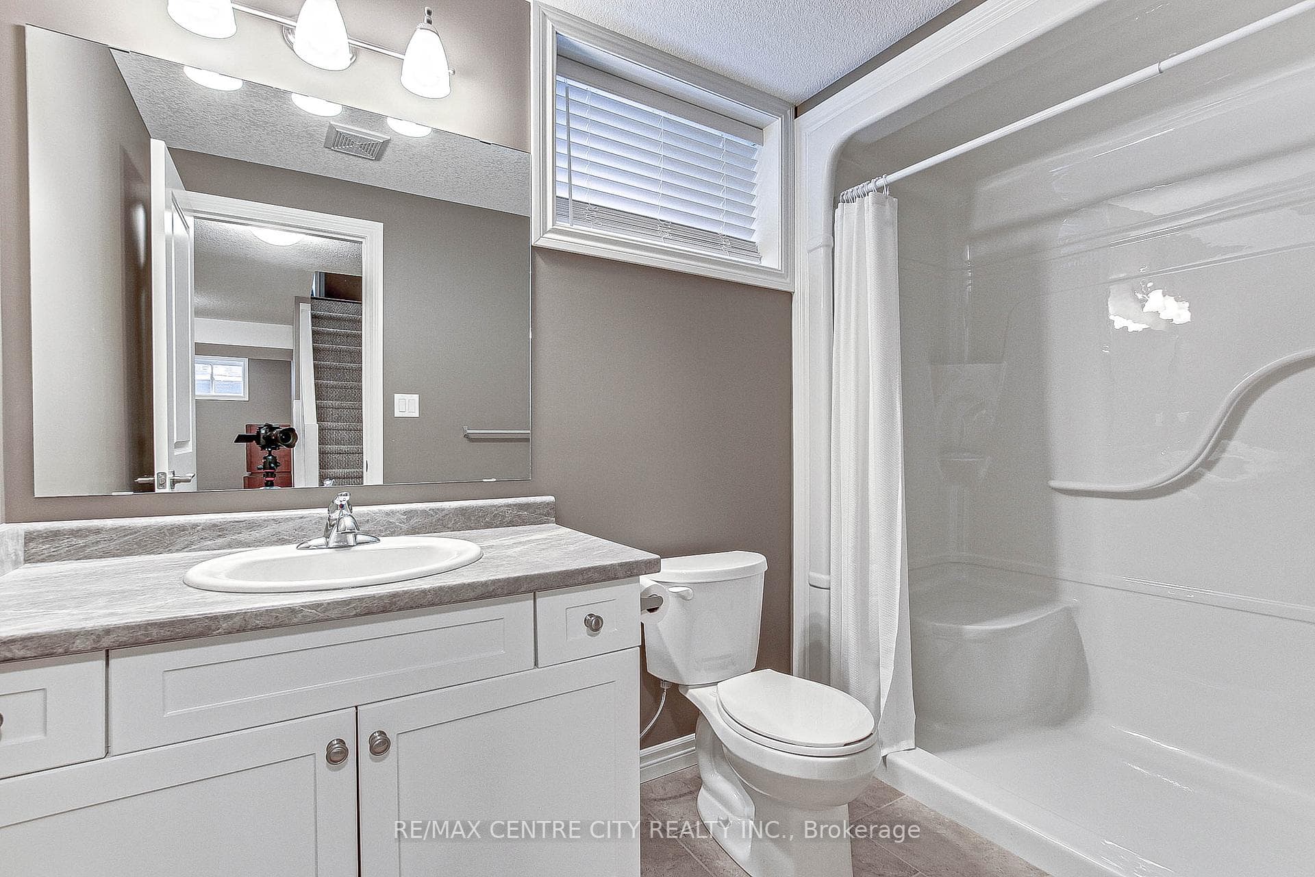 1 Vineden Drive Unit 7 photo 27
