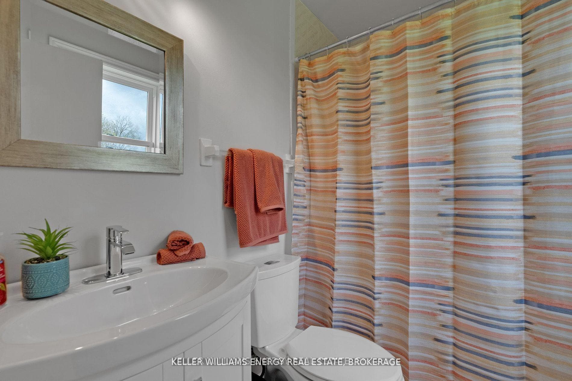 99 Willow Glen Drive photo 25