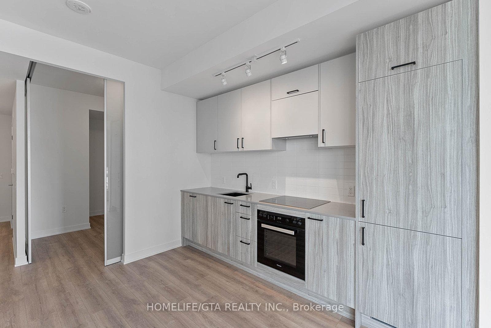 1 QUARRINGTON Lane Unit 2210 photo 11