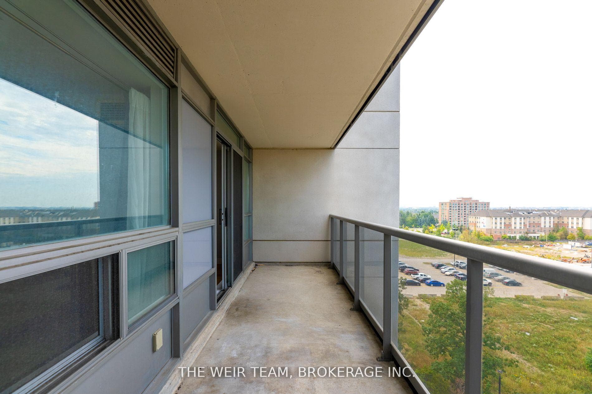 60 Disera Drive Unit 608 photo 18