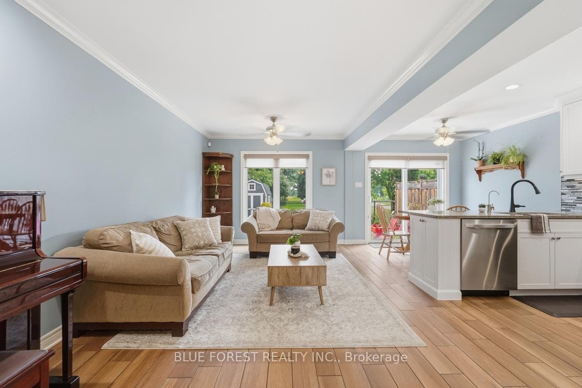 1367 Reardon Boulevard photo 6