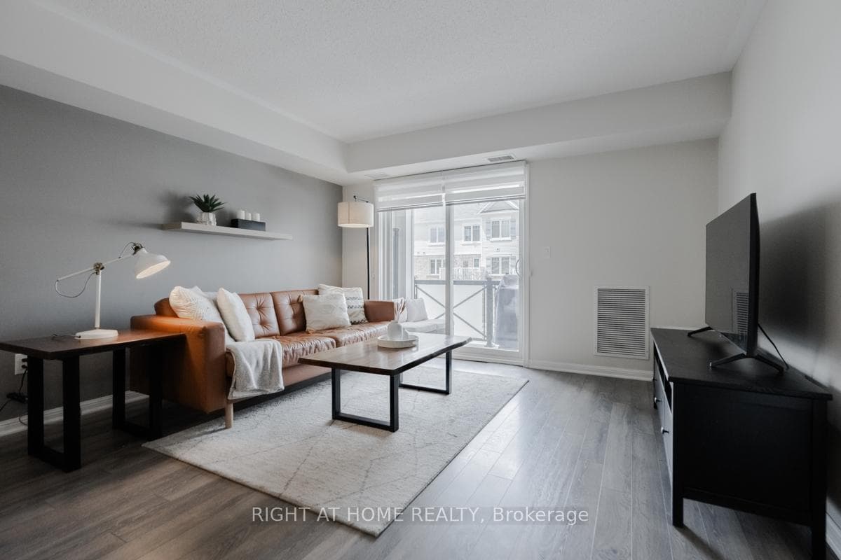 1005 Nadalin Heights Unit 212 photo 12
