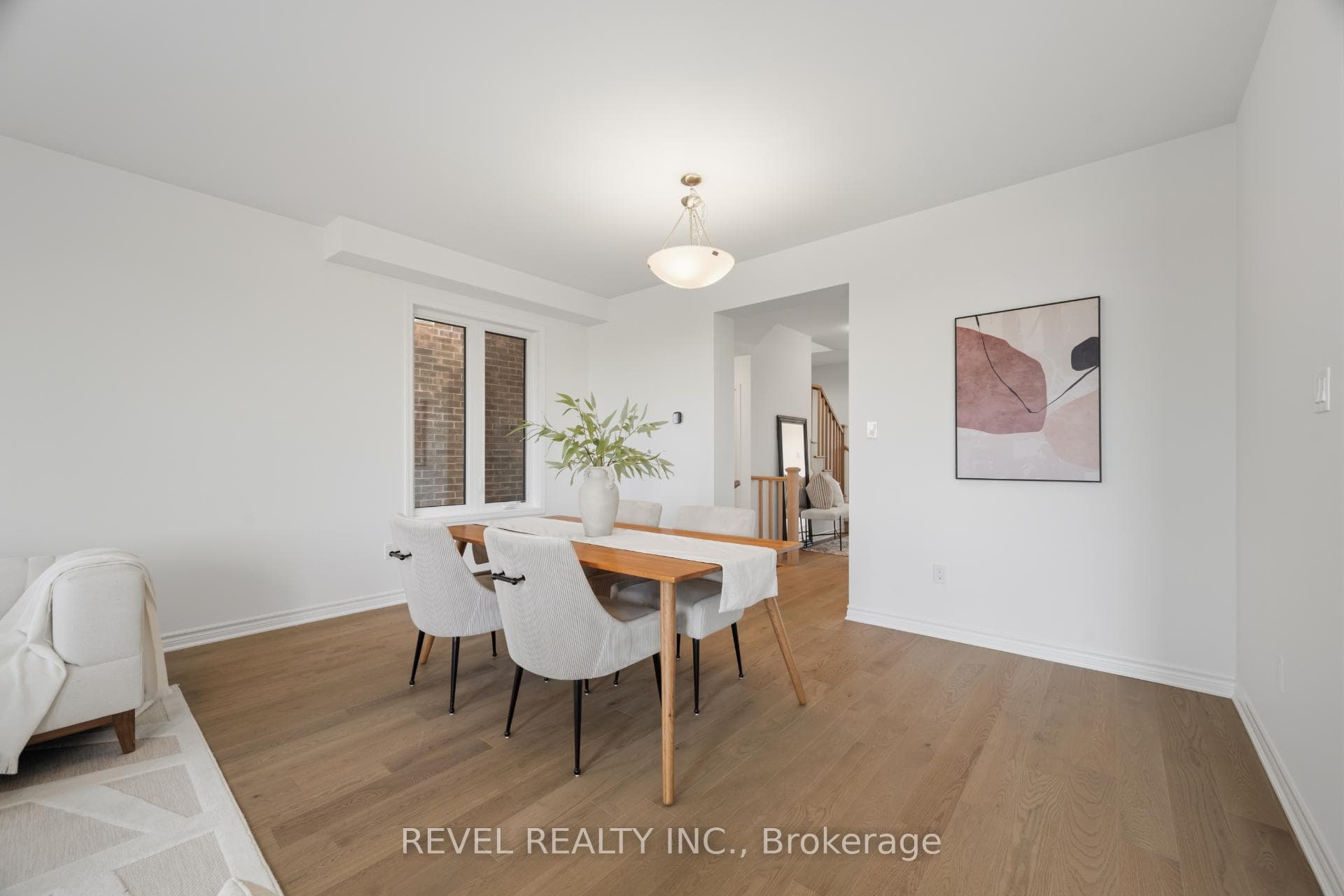 1433 Richardson Way photo 9