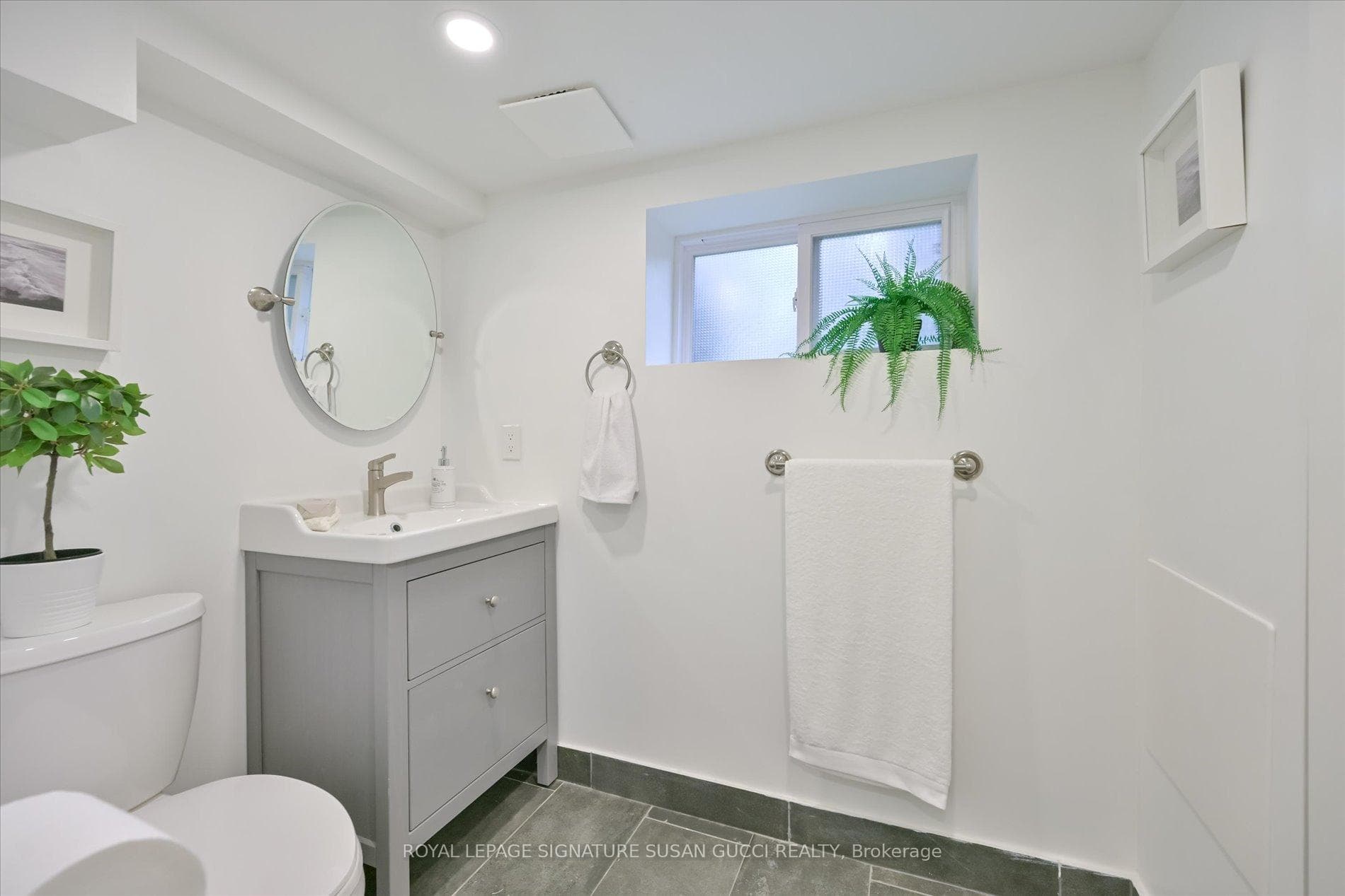 208 Oak Park Avenue photo 21