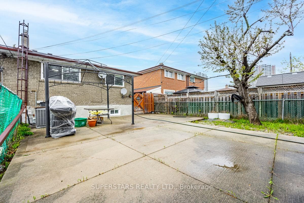 70 Lindylou Road photo 38