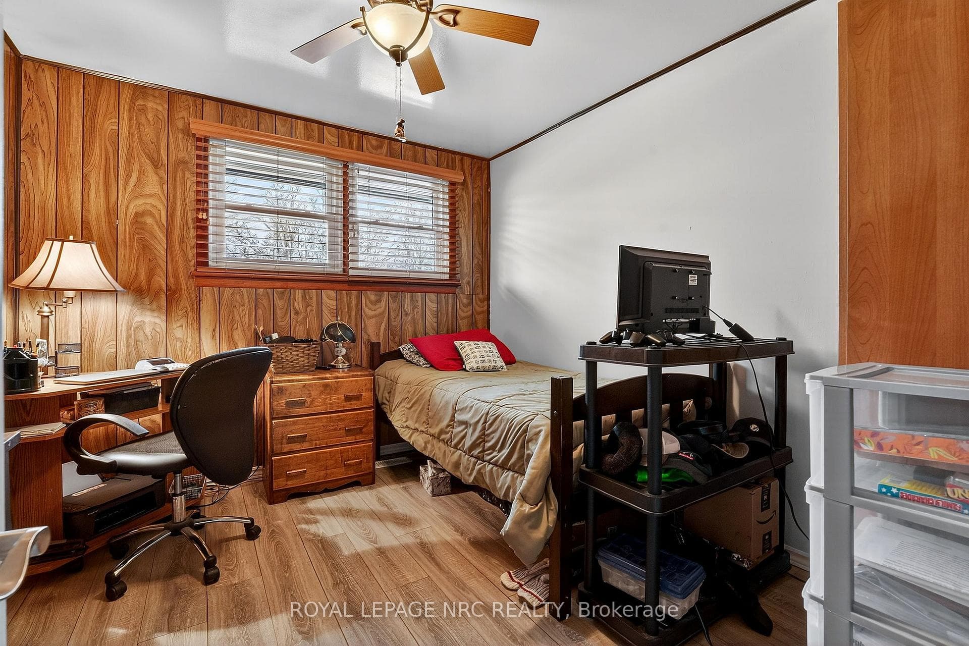 700 Lakeside Road photo 21
