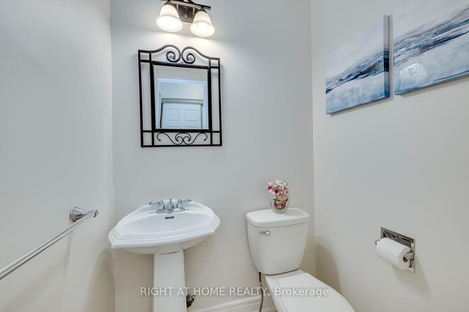 1025 Vanier Drive photo 18