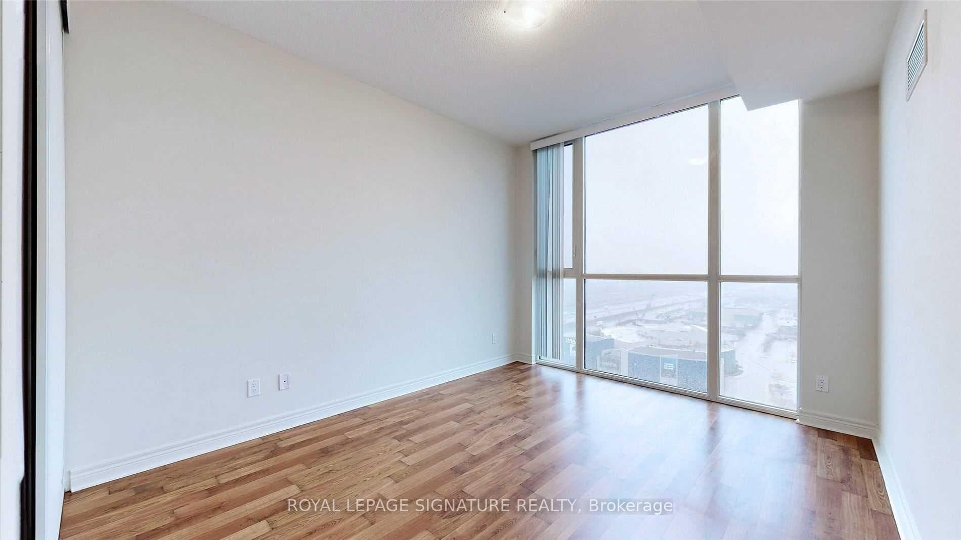 339 Rathburn Road Unit 2202 photo 22