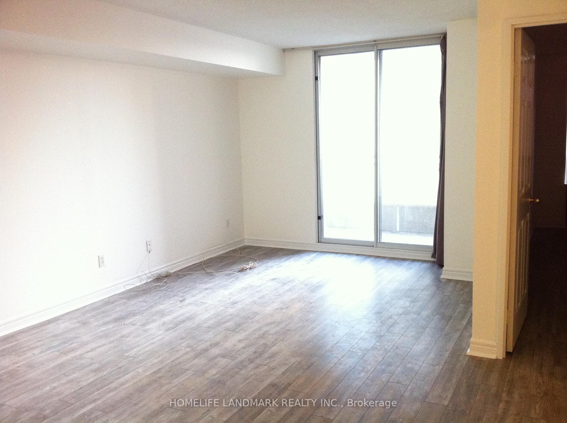 256 Doris Avenue Unit 1101 photo 4