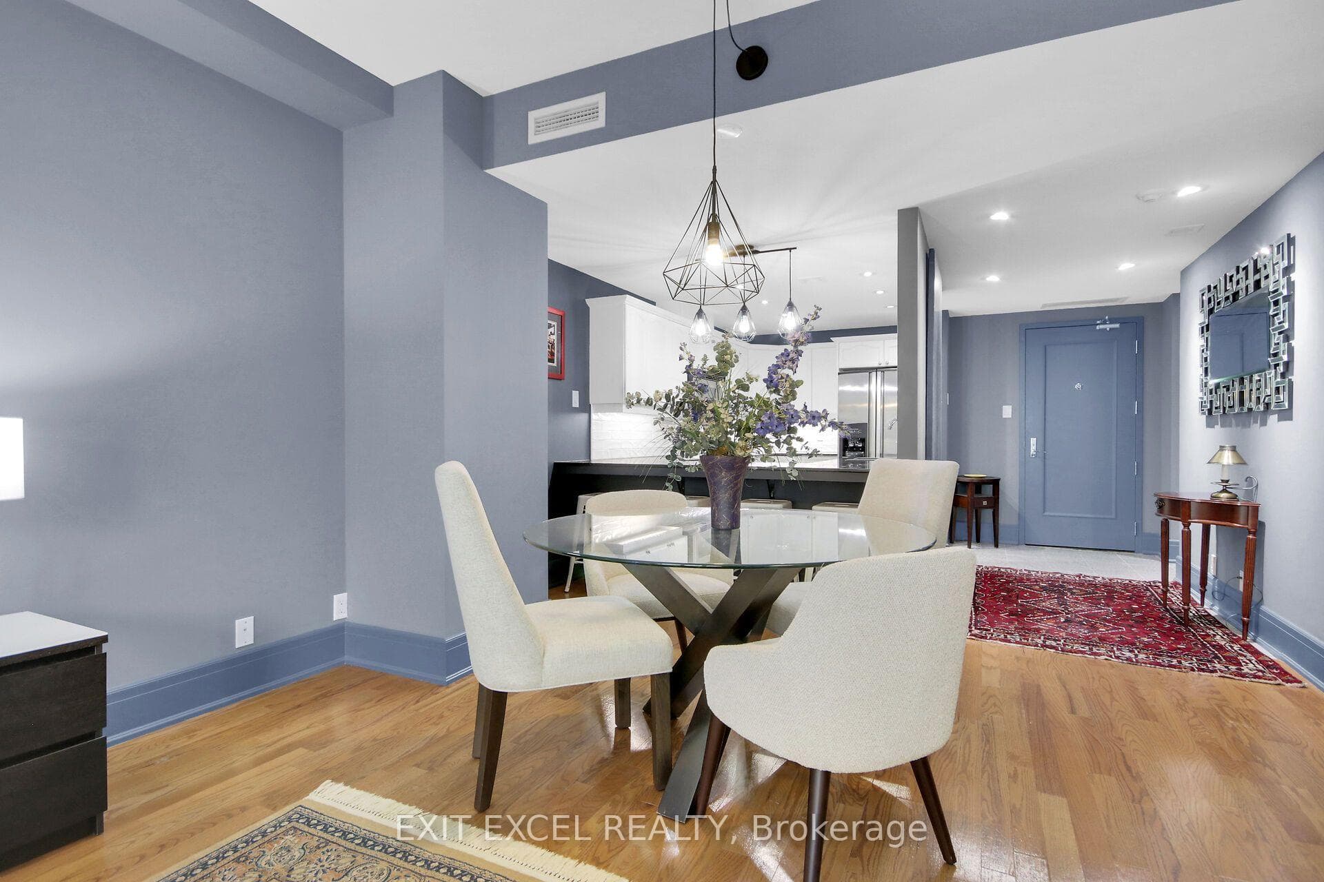 700 Sussex Drive Unit 309 photo 10