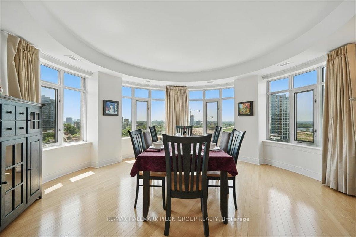 95 Bronson Avenue Unit 1205 photo 11