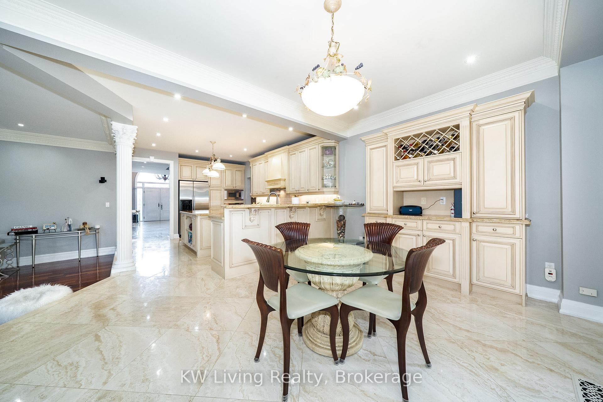 76 Silver Rose Crescent photo 13