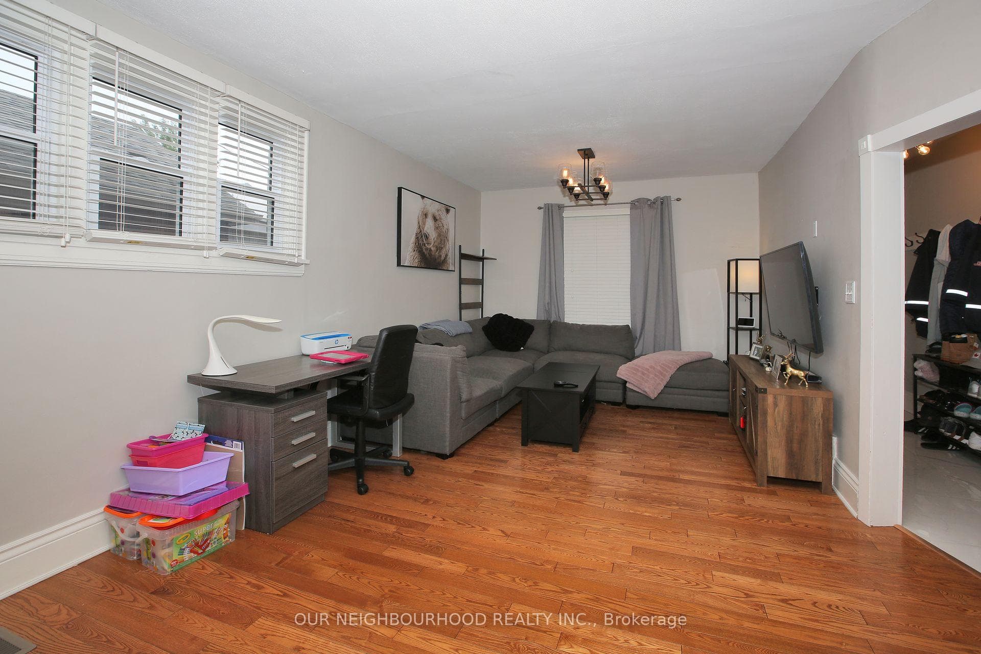 311 Jarvis Street photo 3