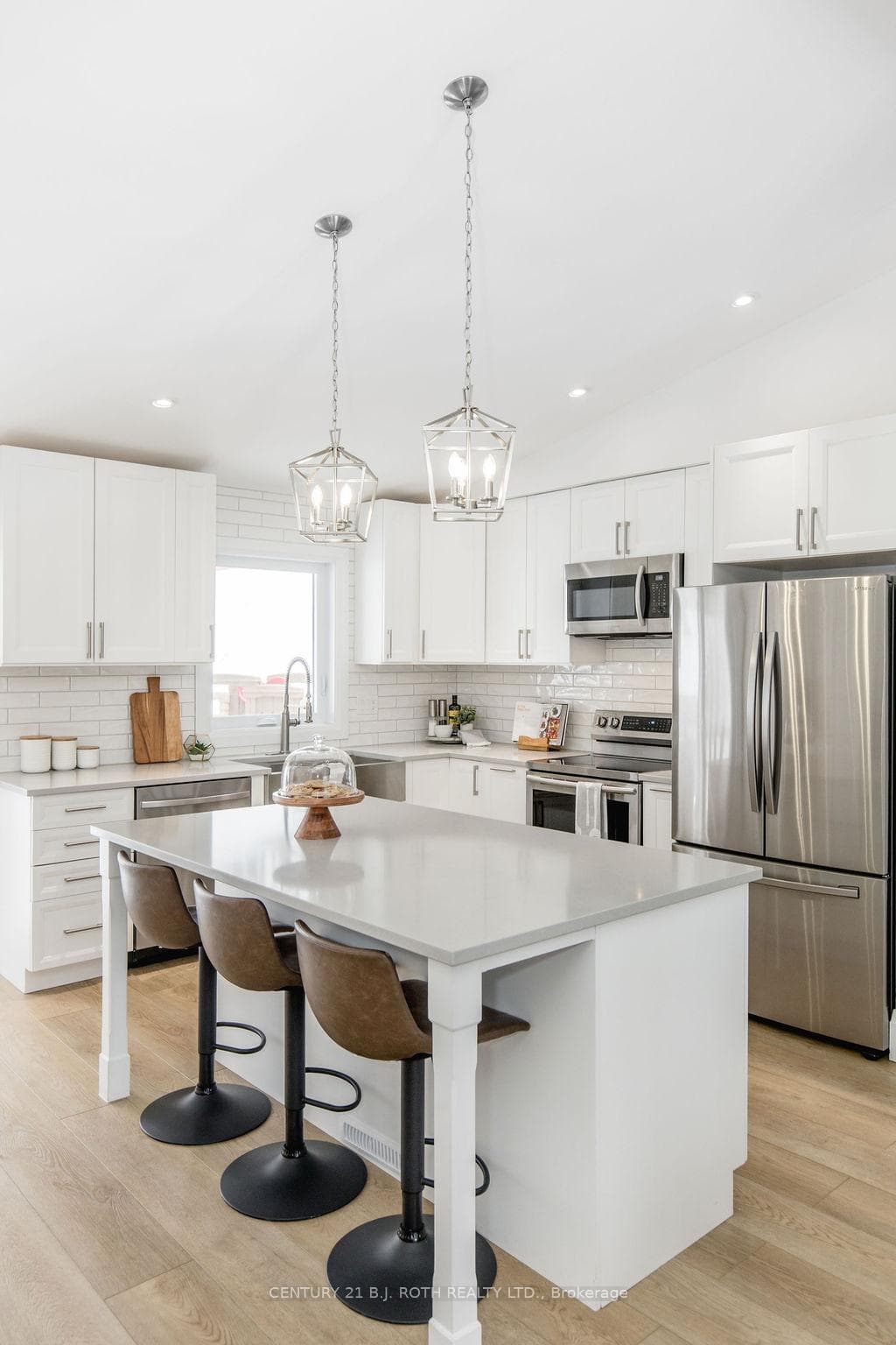 15 Sugarbush Road photo 8