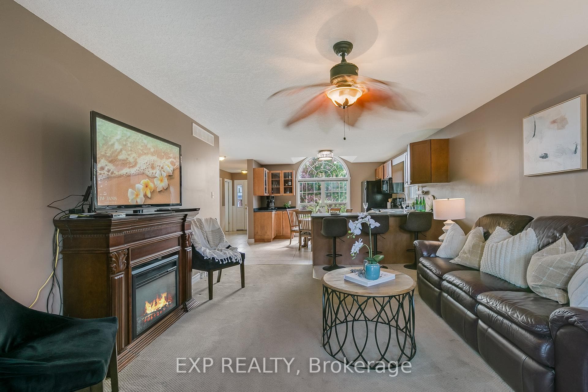 88 Andrews Drive photo 12