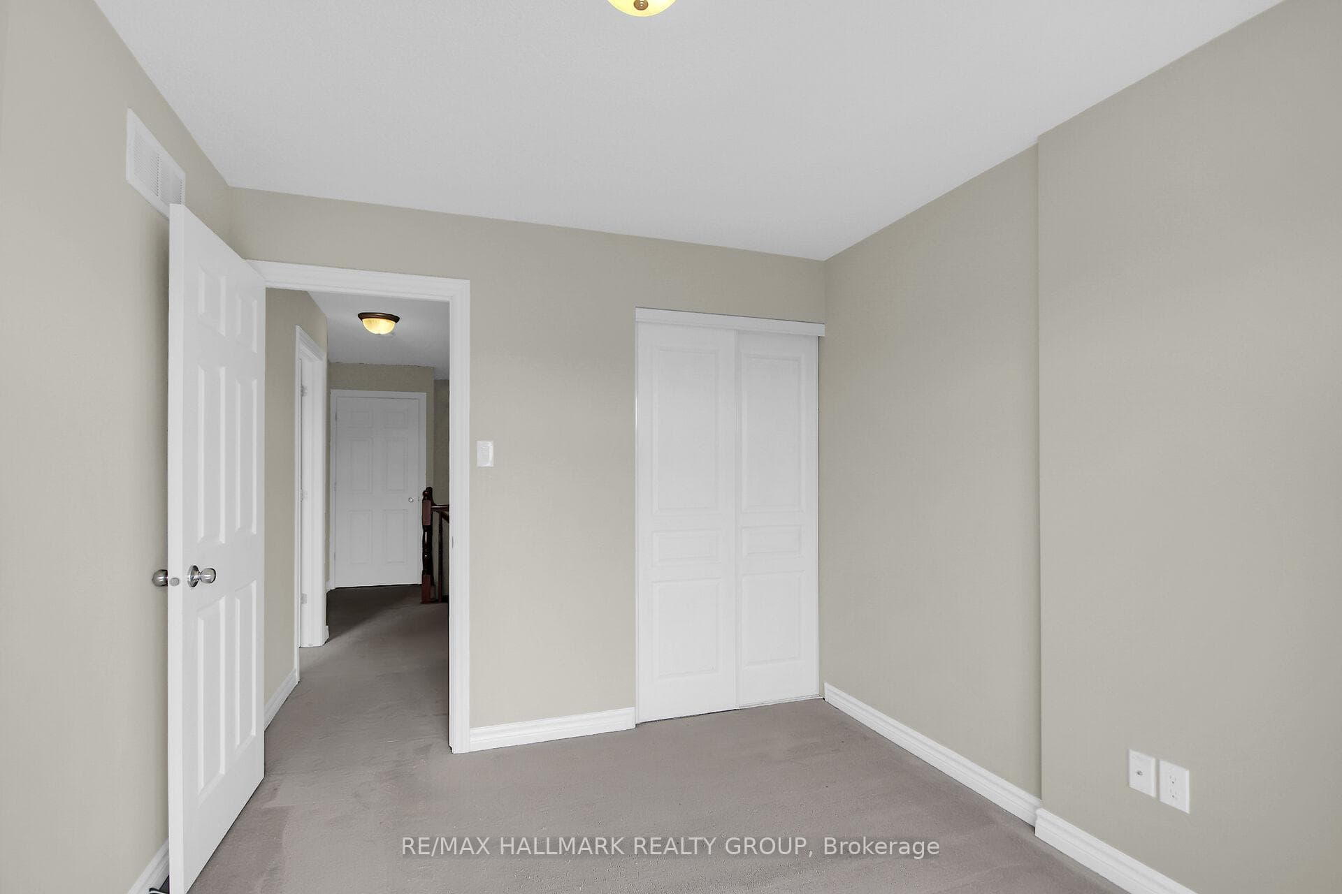 240 Leather Leaf Terrace photo 33