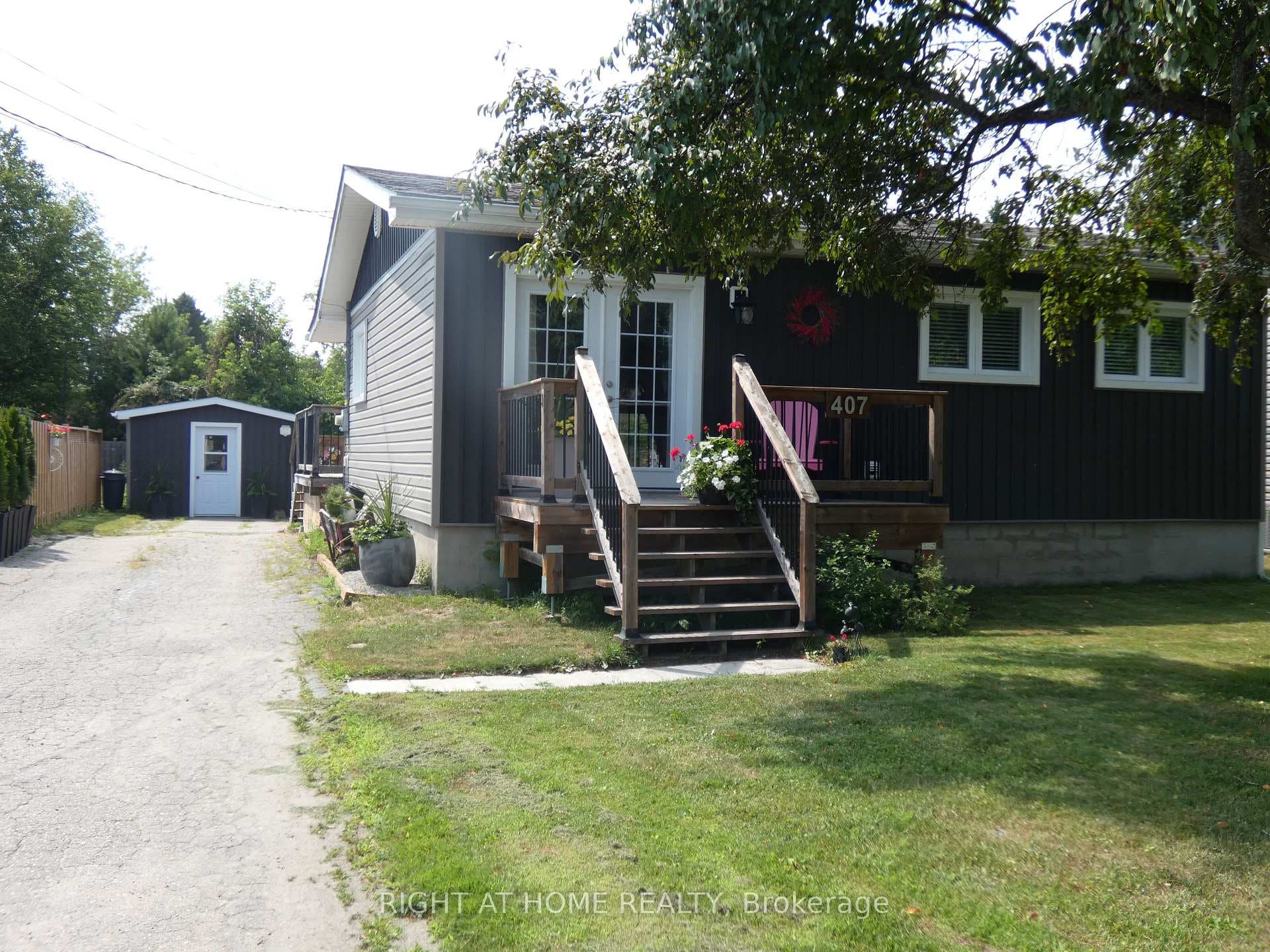 407 KING Street photo 1