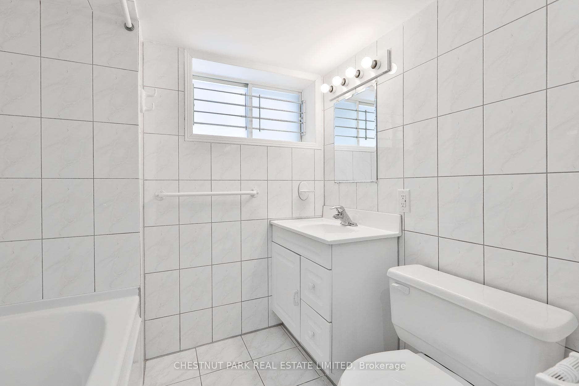 111A Wright Avenue photo 29