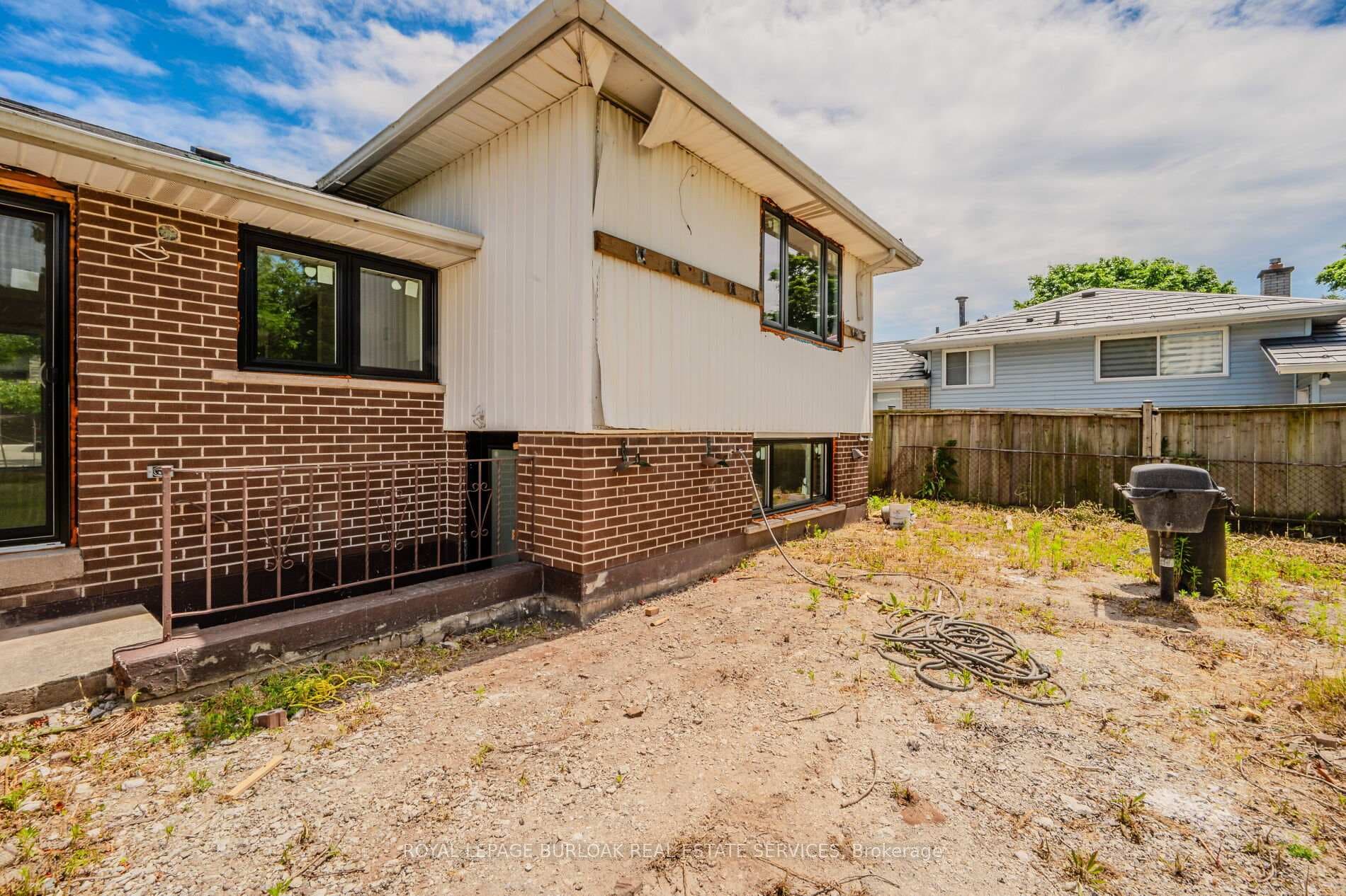 640 Dynes Road photo 39