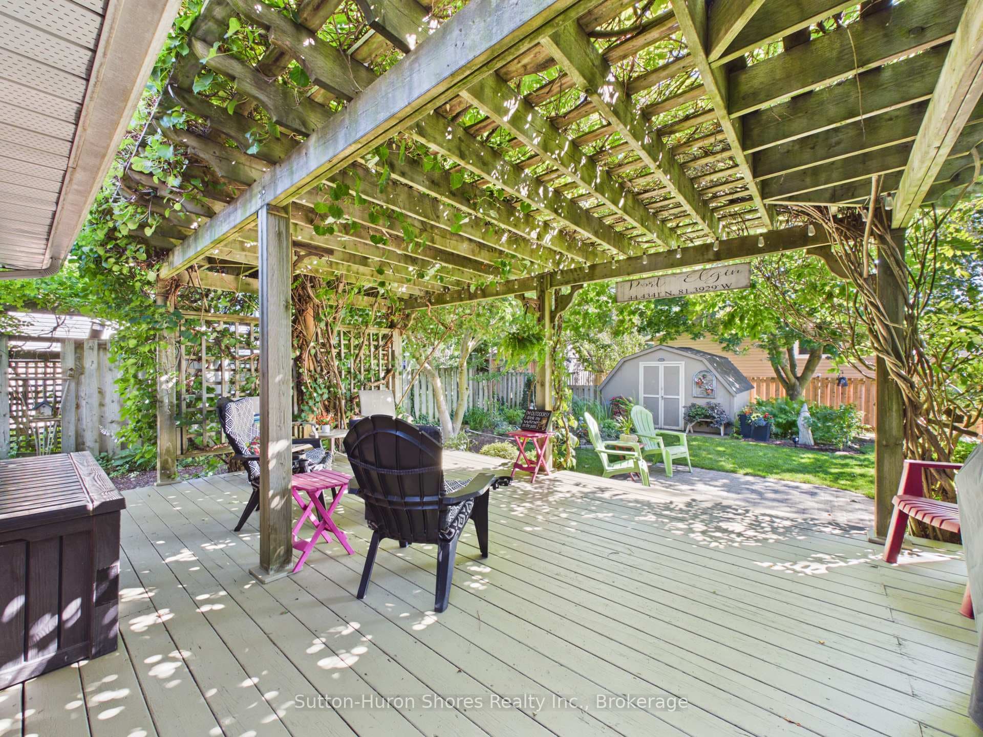 762 Bradford Street photo 13