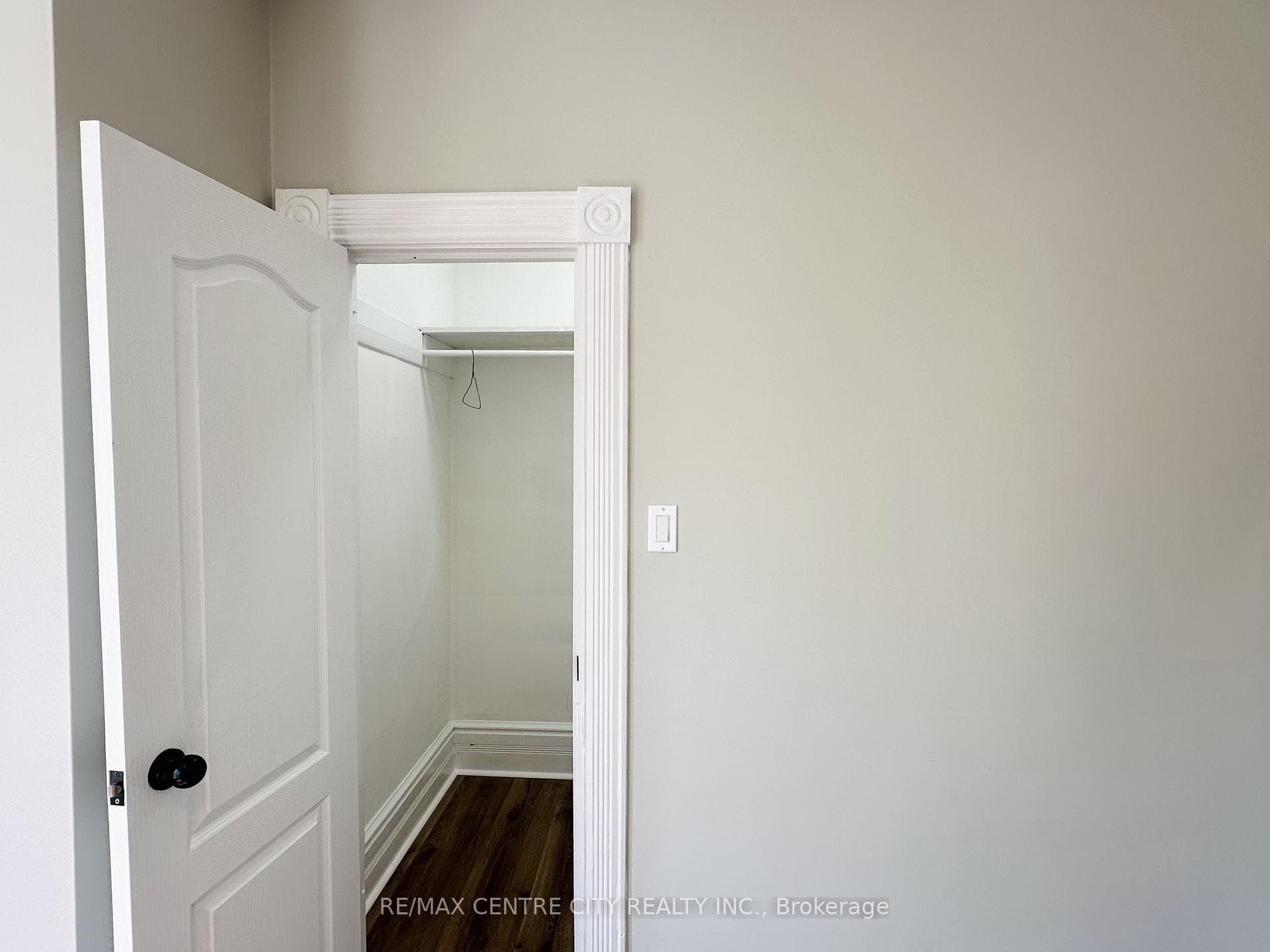81 Curtis Street Unit Unit 3 photo 8