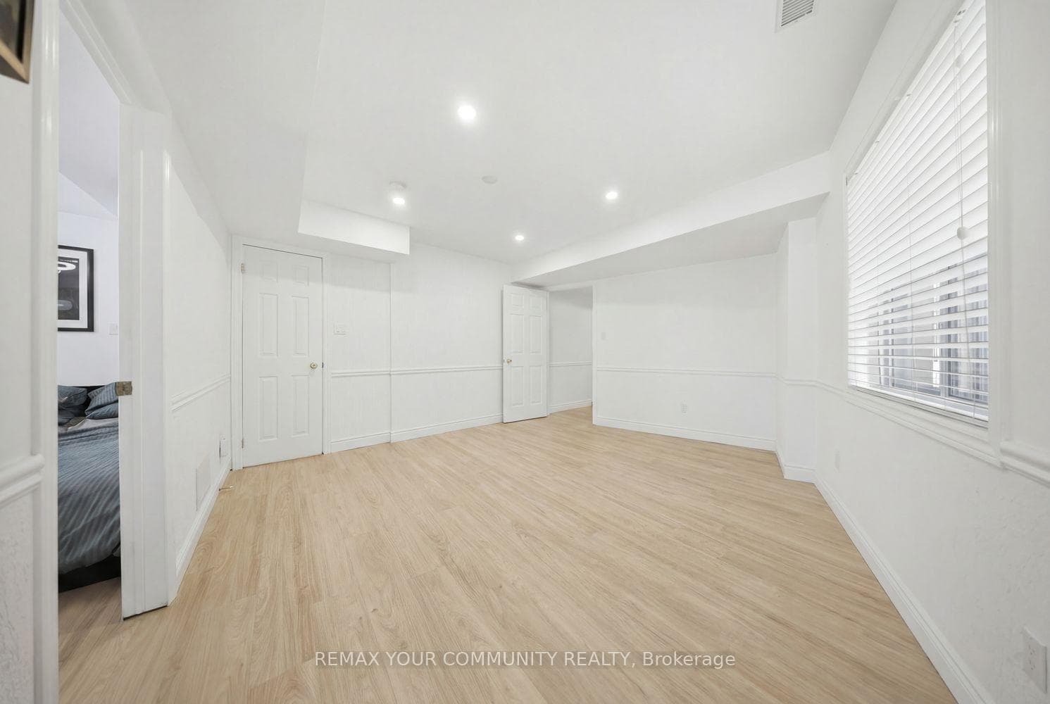 1500 Paddington Court photo 34
