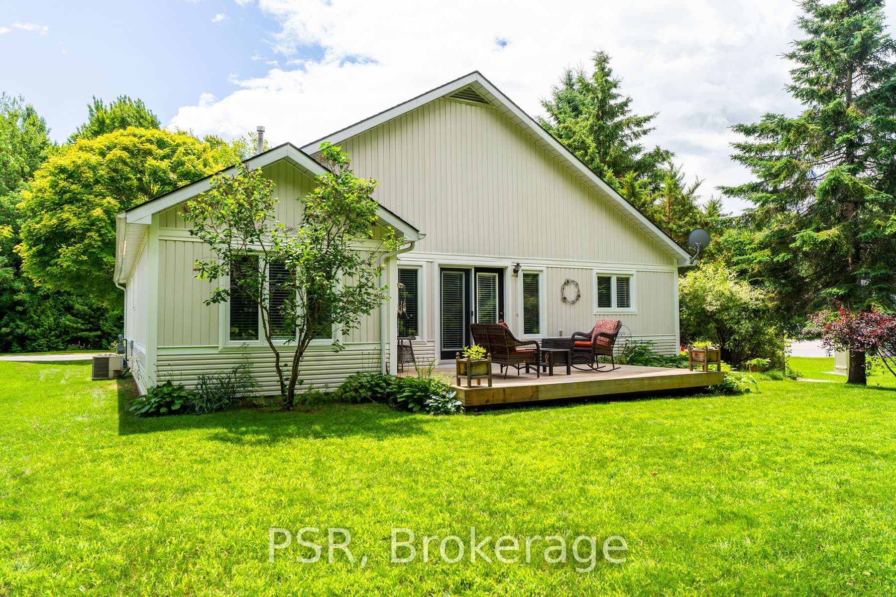 30 Hedgewood Lane photo 36