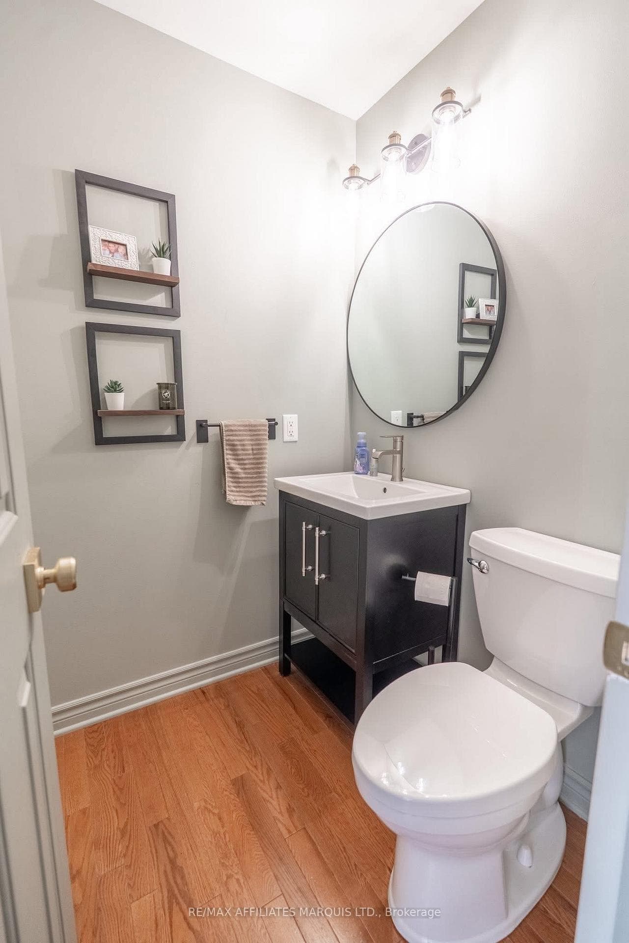 1733 Blakely Drive photo 24