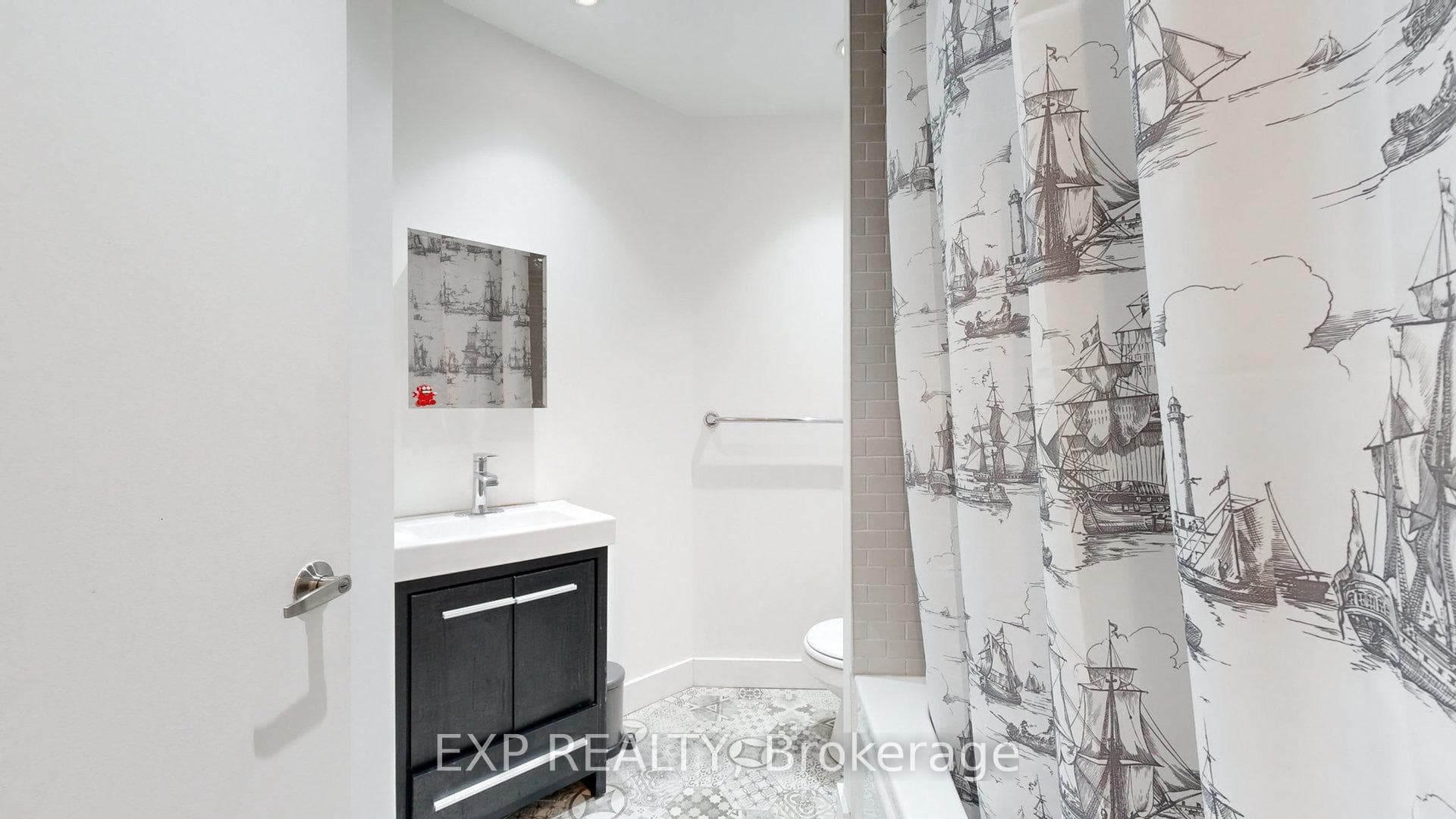 8 York Street Unit 2404 photo 19