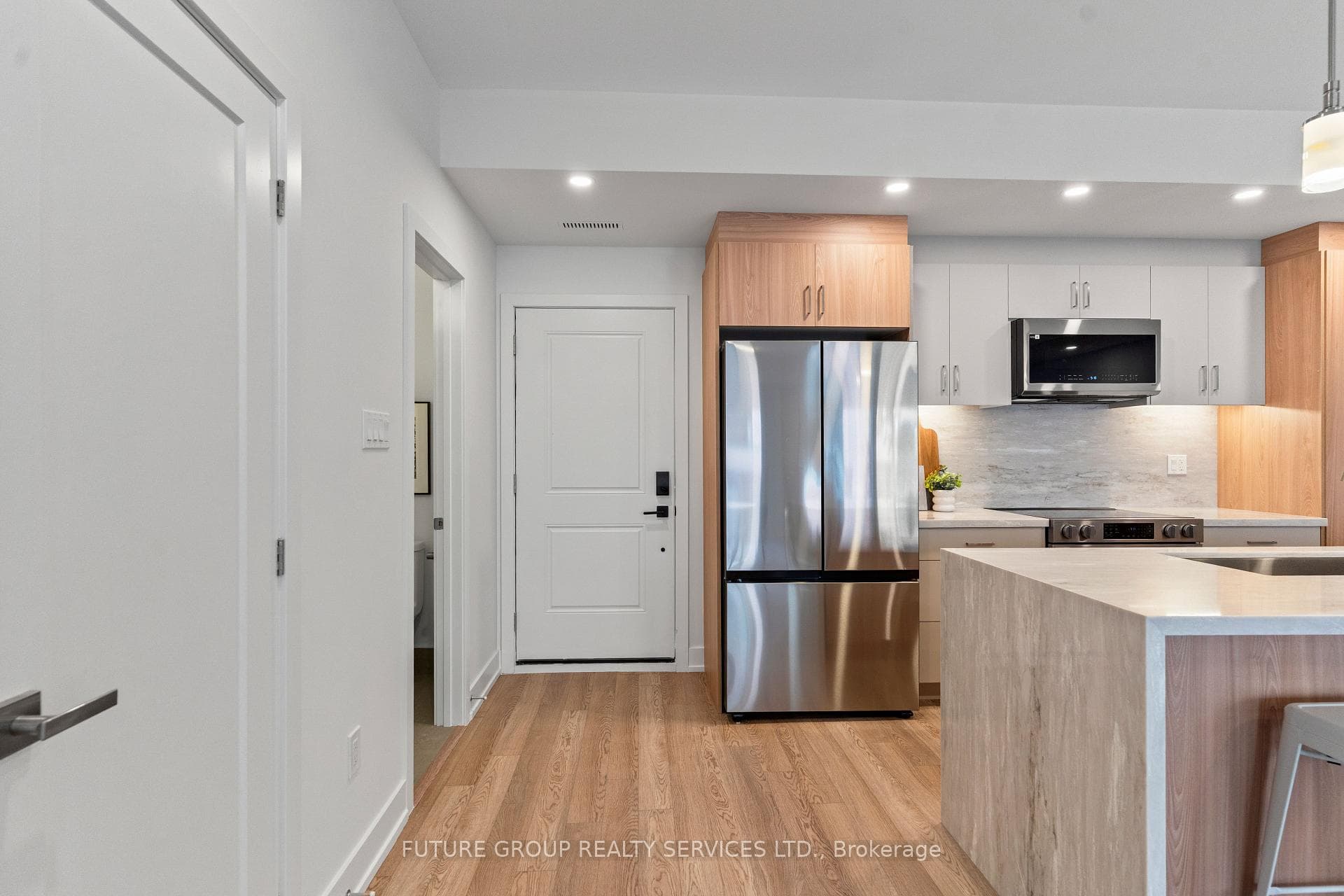 86 Kenwood Avenue Unit Unit 5 photo 4